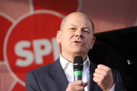 Bleibt Olaf Scholz Kanzler? 2019 (unser Bild) hob die SPD ihn aufs Kandidatenschild und er fuhr den Sieg für die Sozialdemokrate