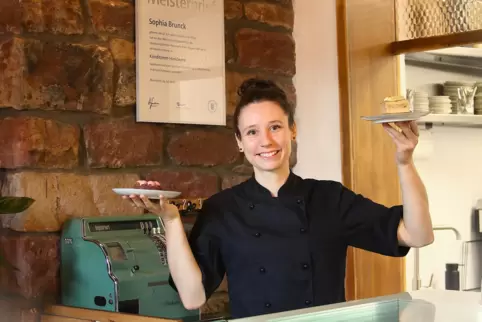 Morgens wird frisch gebacken. Nichts kommt aus der Tüte, betont Konditormeisterin Sophia Brunck. 