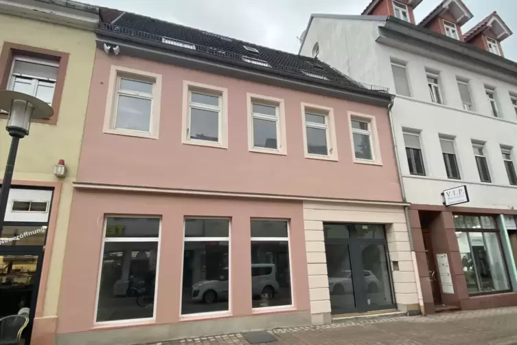 Wormser Straße 8: Das frühere Haus der Familie Blum gehört heute einer städtischen Stiftung und wird derzeit nach einer Gasexplo