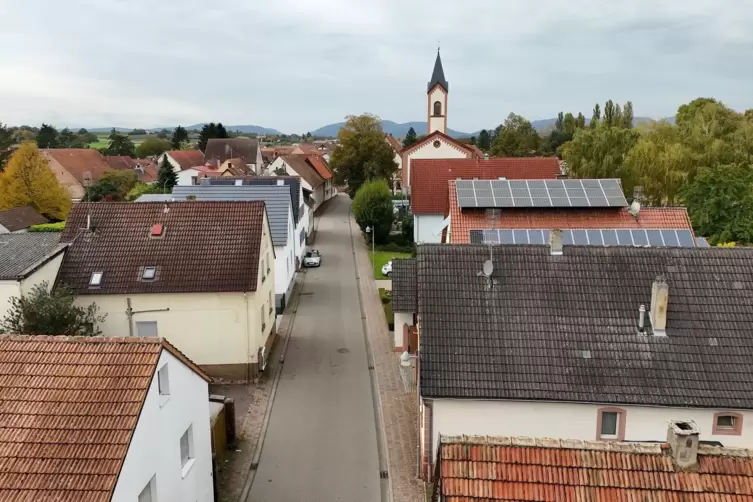 Man sei froh, dass der Mann weg ist, ist aus dem Dorf zu hören. 