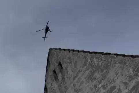 Der dunkle Heli wurde auch über Schaidt gesehen.