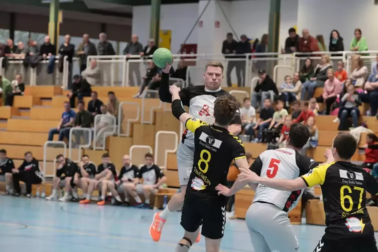 Handballspiele in der Sporthalle der IGS Thaleischweiler-Fröschen wird man dieses und wohl auch nächstes Jahr nicht sehen können