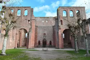 330.000 Euro vom Land: Gefördert wird insbesondere die Sanierung des Putzes und des Mauerwerks der ehemaligen Klosteranlage.