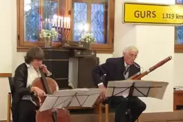 Rebecca Rust und Friedrich Edelmann bei einem Konzert 2023 im Casimirianum.