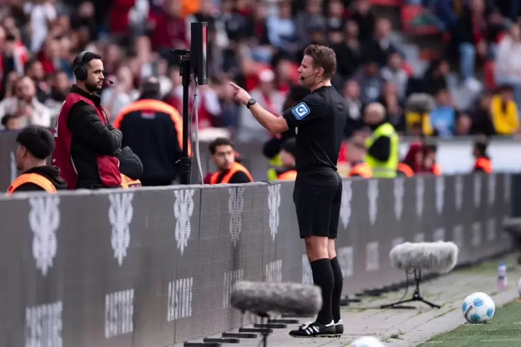 Bayer Leverkusen - Eintracht Frankfurt