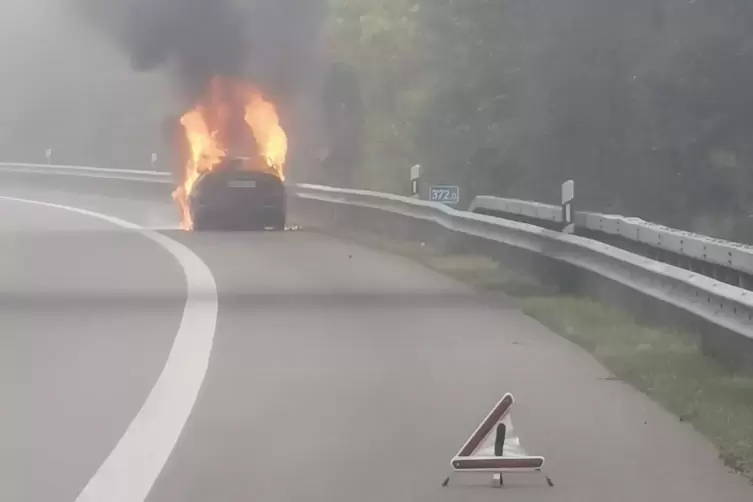  Das Auto war nicht mehr zu retten. 