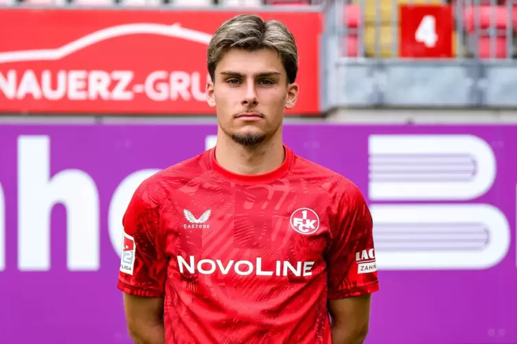 Shawn Blum traf beim 5:2-Erfolg in Eppelborn doppelt für den FCK II.