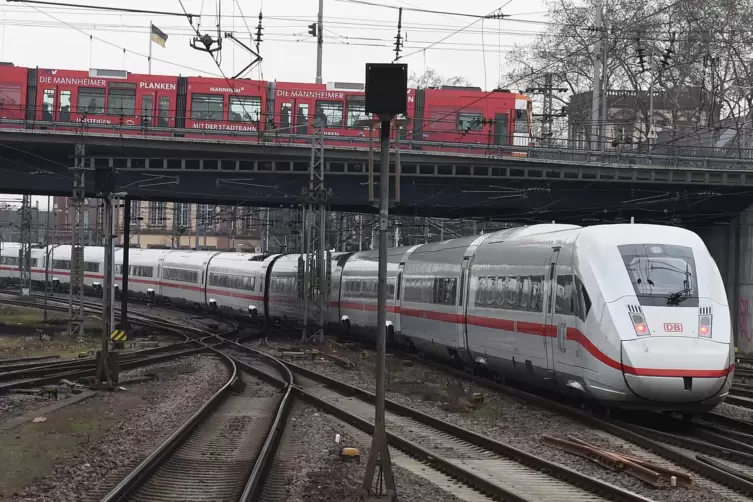 Von Mannheim fährt ab 15. Dezember wieder stündlich ein ICE nach Berlin. 