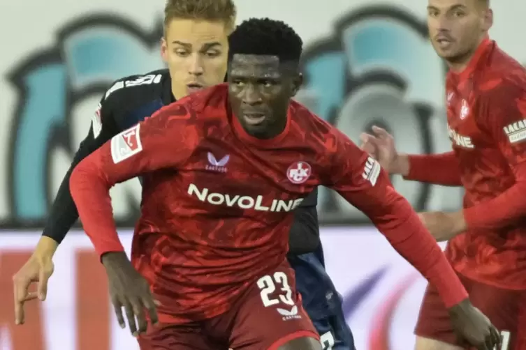 FCK-Mittelfeldspieler Afeez Aremu wurde schon als Fehleinkauf abgestempelt.