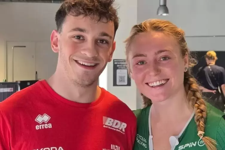 Luca Spiegel mit Lara Gillespie. So feierte das Bahnradteam Rheinland-Pfalz wenigstens eine halbe Medaille. 