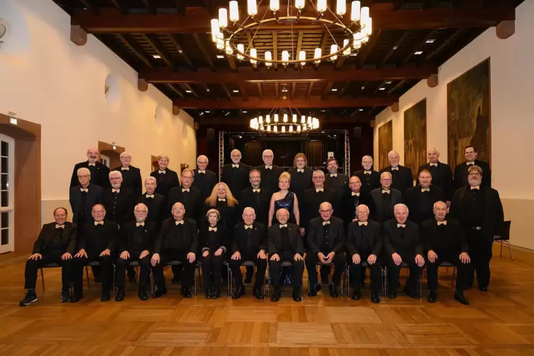 Seit 40 Jahren gibt es den Chorleiterchor der Pfalz. Das wird am Sonntag mit einem Konzert gefeiert. 