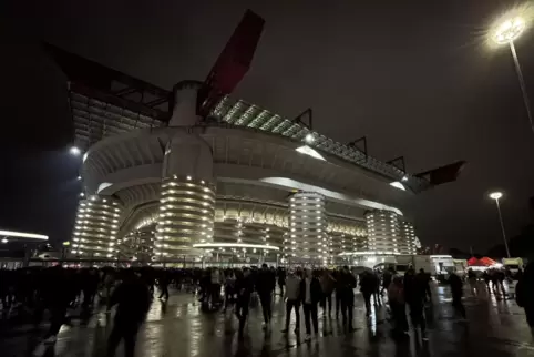 Das San Siro in Mailand ist eine imposante Erscheinung.