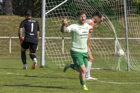 So soll auch in Knittelsheim gejubelt werden: Grünstadts Torjäger Marcel Meinen.