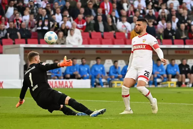 VfB Stuttgart - Holstein Kiel