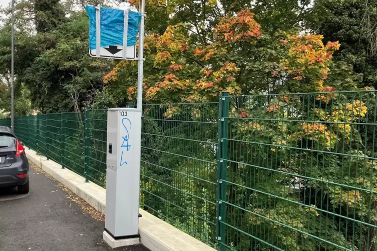 Soll bald erstmals aktiv geschaltet werden: Parkautomat in der Schillerstraße.