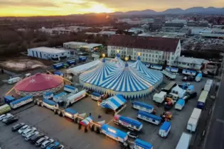 Ab dem 19. Dezember schlägt der Weihnachtscircus wieder seine Zelte auf.