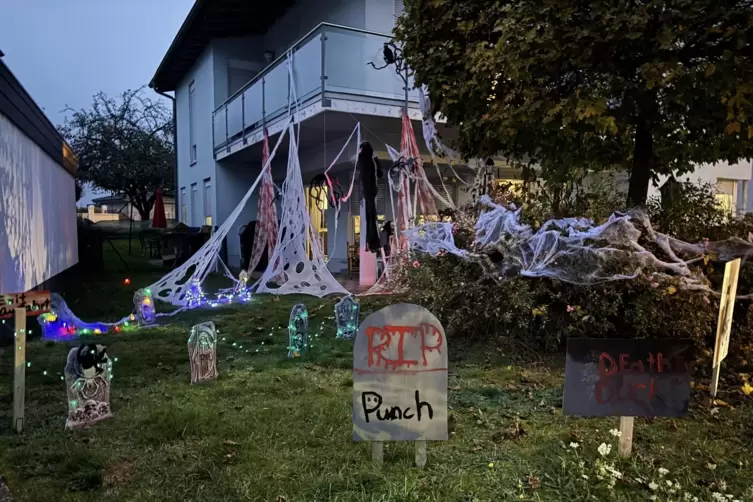 So mancher Vorgarten mutiert dort zum Friedhof. 