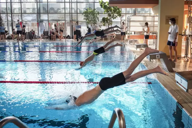 Das Hallenbad in Wörth ist Adresse Nummer 1 für viele Schulen. 