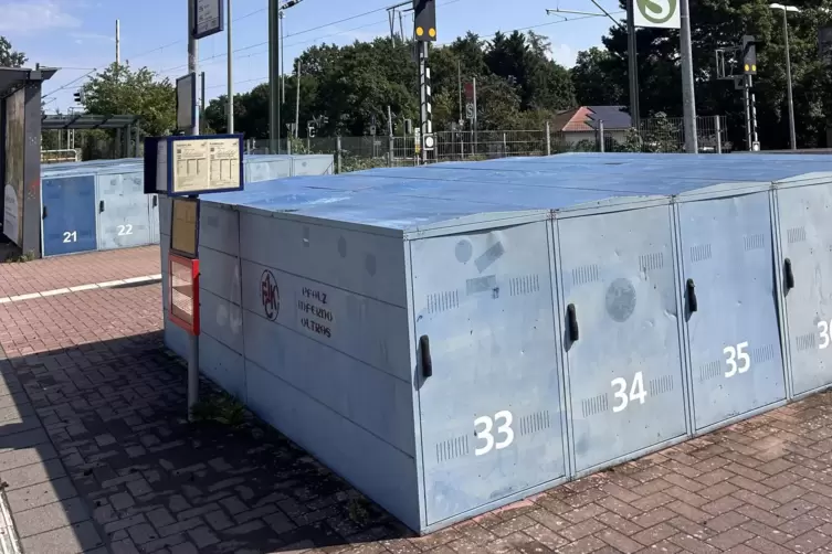 Für die Fahrradboxen ist die Ortsgemeinde zuständig. 