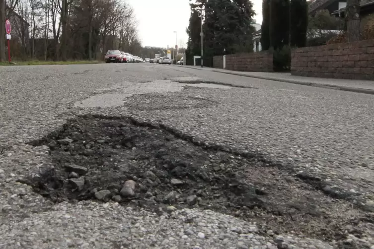 Mit Schäden ringt man in der Dieselstraße schon länger – jier ein Bild aus dem Jahr 2019.