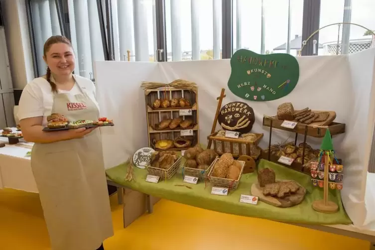  Leonie Diehl bei ihrer Abschlusspräsentation. 