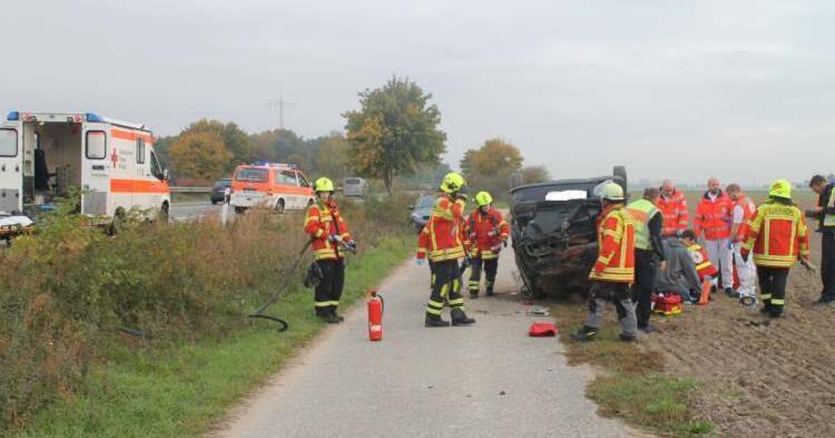 18 Jährige Auf Der B9 Bei Unfall Schwer Verletzt Pfalz Die Rheinpfalz 0497