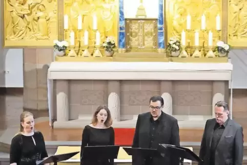 Das „Athos Ensemble“ beeindruckt bei seinem ersten Auftritt im Rahmen der Rosenberger Musiktage.