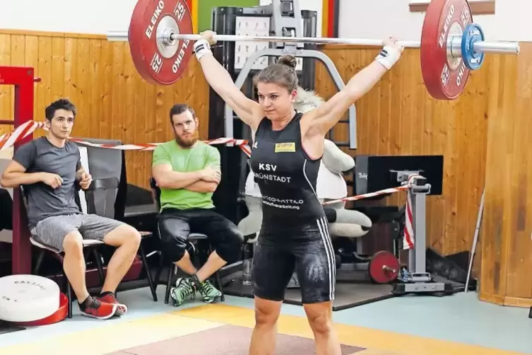 Sophia Attilo gewann den Mehrkampf bei den Senioren.