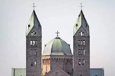 Speyer ist laut Ausweis der Heimatort des Firmenchefs, den Klaus P. Diefenbach schon seit einiger Zeit für einen Geldfälscher hä