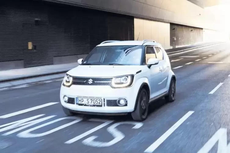 Suzuki Ignis.