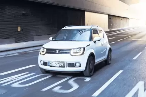 Suzuki Ignis.