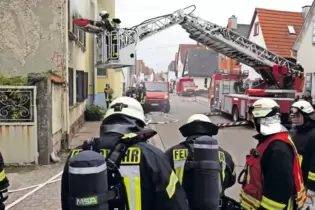 Menschen retten, Feuer löschen und den Überblick behalten: die Aufgabe der Feuerwehren.