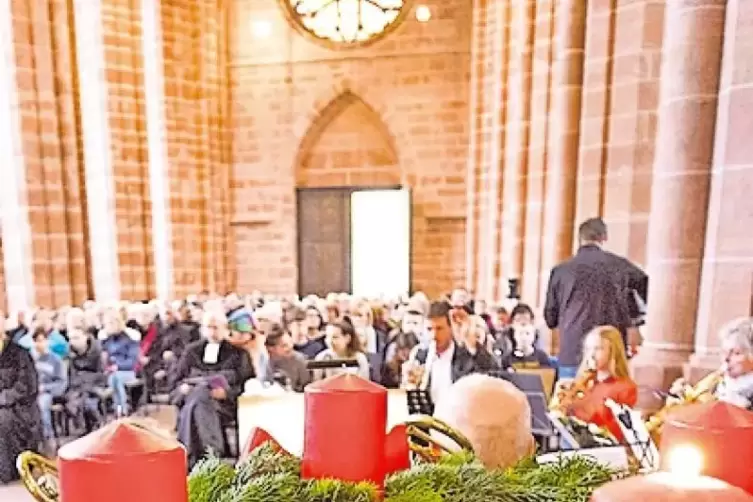 In der Kaiserslauterer Stiftskirche wurde gestern die neue „Brot für die Welt“-Aktion pfalzweit eröffnet.