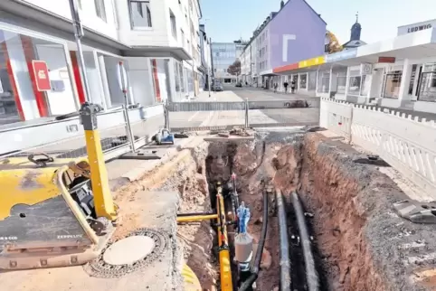 Der Aufreger schlechthin: Die Bahnhofstraße, zentraler Zugang zur Innenstadt, war in diesem Jahr wegen Arbeiten am Kanal- und Fe