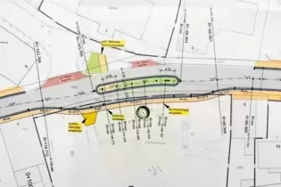 Um den Schülern der Holzlandgrundschule und den Hortkindern ein sichereres Überqueren der Hauptstraße zu ermöglichen, empfiehlt