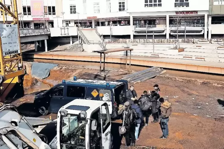 Otterbein am Einsatzort auf der Baustelle der Blies-Terrassen.