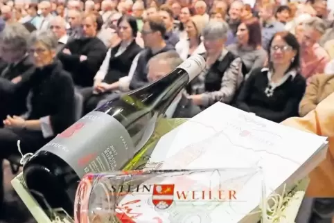 Der Wein zum Jubiläum: 1050 Flaschen vom „Jubelstück“ hat die Winzervereinigung abgefüllt.