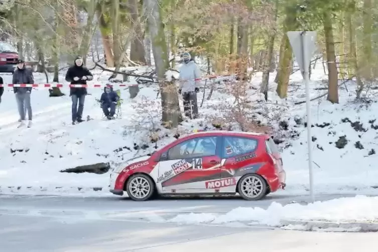 Florian Just aus Burgpreppach steuert einen Citroen C2R2 Max.