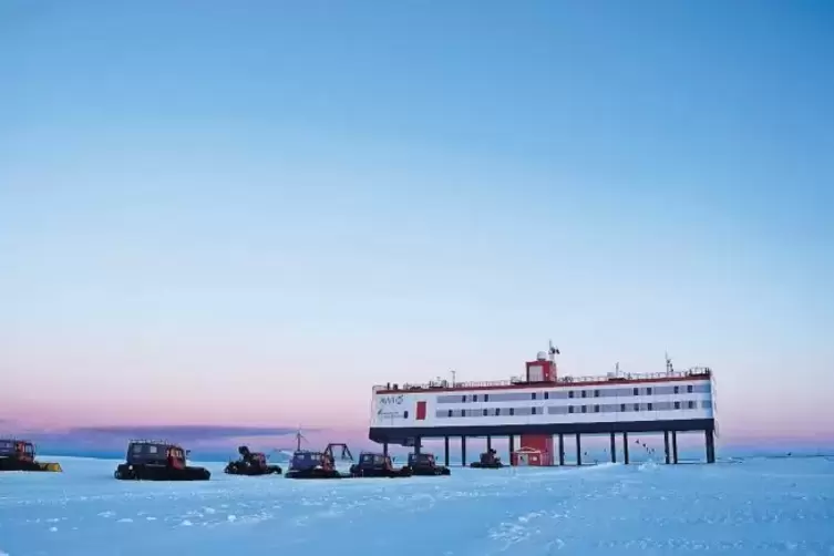 Die Neumayer-Station ist seit zwei Monaten das Zuhause von Helene Hoffmann.