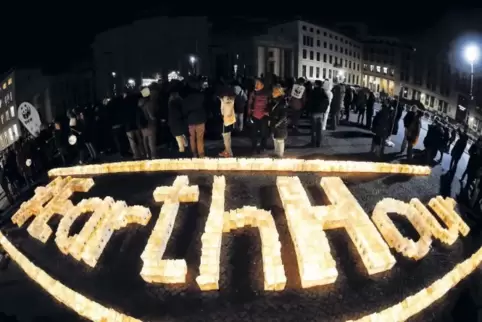 Zeichen für Klimaschutz: „Earth Hour“, hier in Berlin.