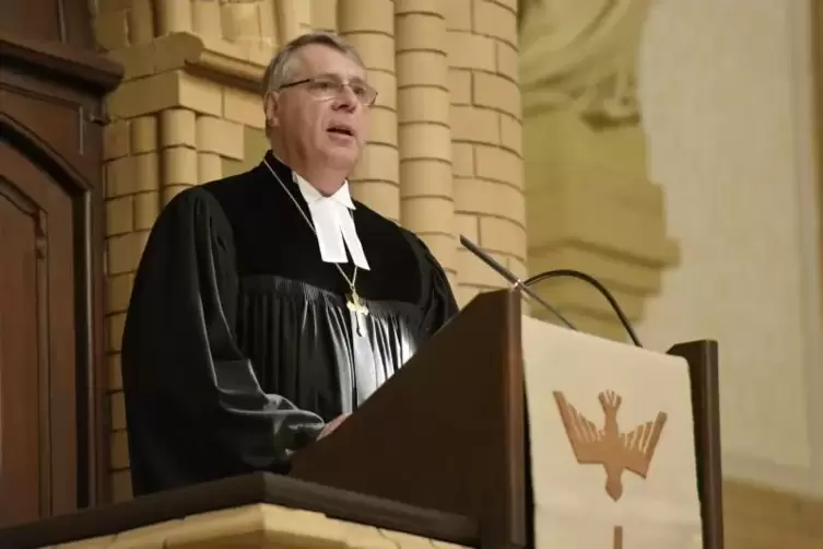 Gebürtiger Ludwigshafener: Kirchenpräsident Christian Schad. Am Montag kommt er in die Pfingstweide. Archivfoto: Kunz