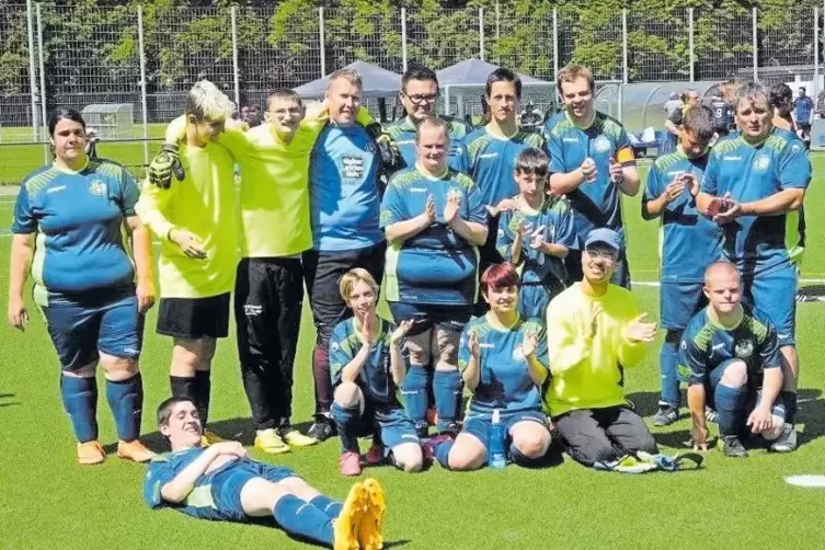 Die Integrationsmannschaft des SV Spesbach feierte 2017 ihre erste Goldmedaille bei den Special Olympics auf Landesebene.