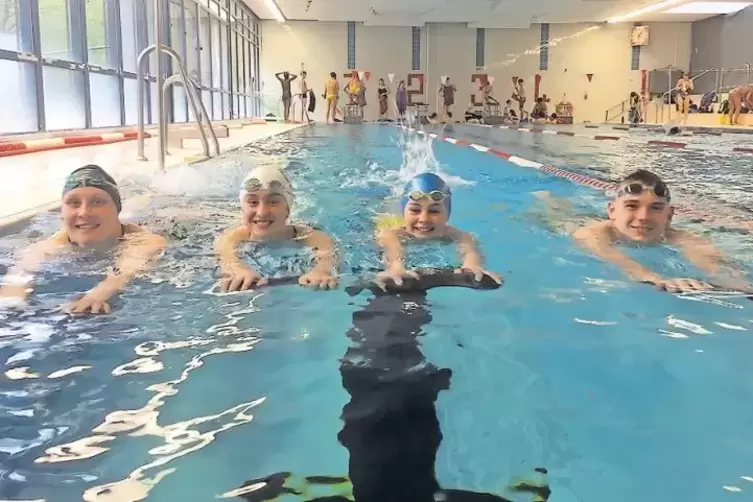 In Dresden gut in Form: von links Franziska Kleber, Annika Zimmerer, Lotta Eschbach und Andrew Hendrickson.