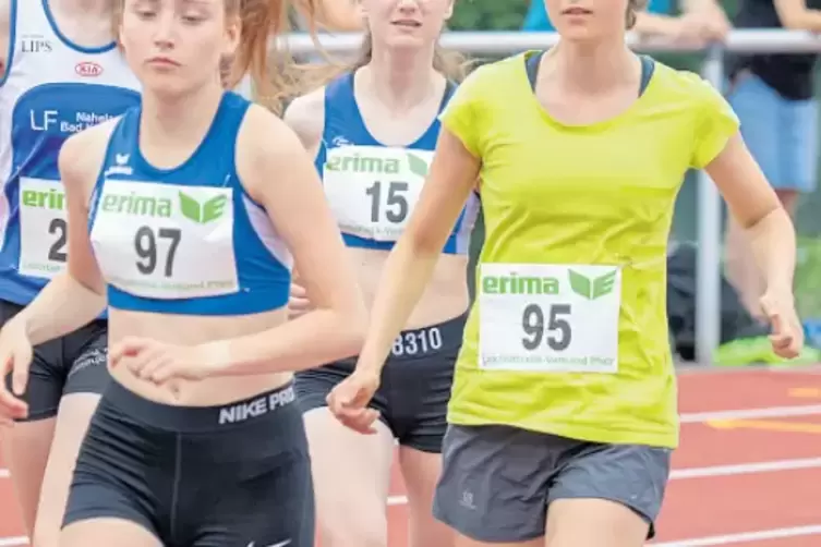 U18-Vize-Landesmeisterin im 3000-Meter-Lauf: Anne Meier (Nr. 95) vom TV Hinterweidenthal.