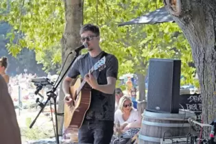 Unplugged und mit den Füßen im Sandstrand: Oliver Wimmer.