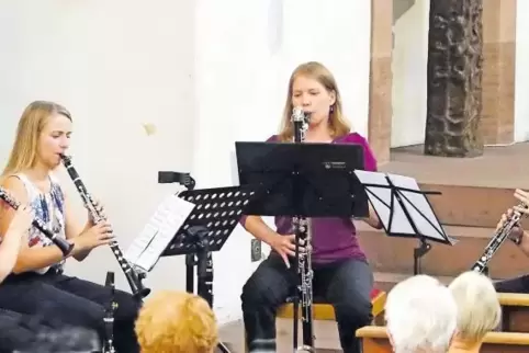 Kennen sich aus ihrem Studium an der Saarbrücker Musikhochschule und wollen auch weiter als Quartett auftreten: Marina Ochsenrei