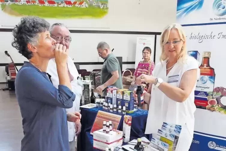 Es darf probiert werden: Gesundheitsmesse in Steinweiler.