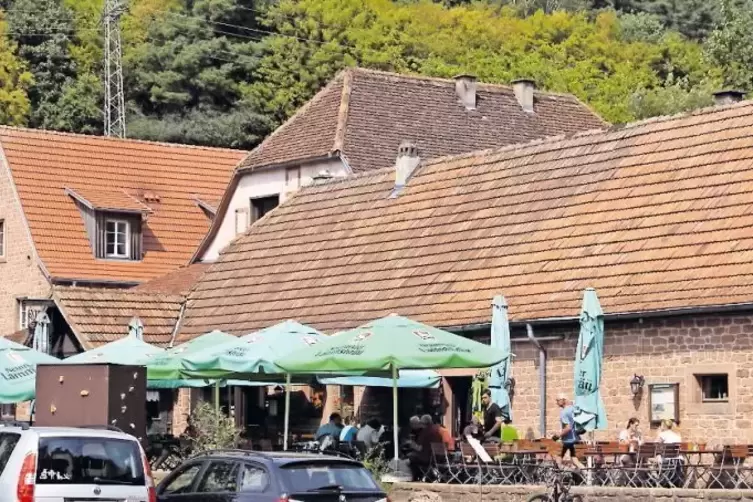 Auch für Gaststätte und Landwirtschaft auf dem Bärenbrunnerhof ist nun die Wasserversorgung gesichert worden.