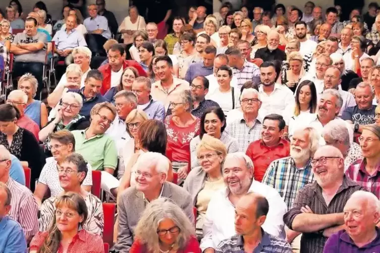 Wie geht’s weiter in der Stadtregierung? Die Frage interessierte 650 Besucher beim RHEINPFALZ-Forum am Mittwochabend in der Fest