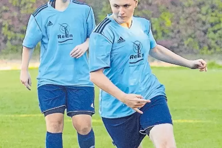 Erzielte das 1:0 für die SG Marnheim/Gau-Odernheim: Johanna Heugel (rechts).